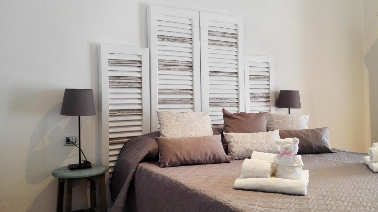 Quartino Napoletano Bed and Breakfast Napoli Eksteriør billede